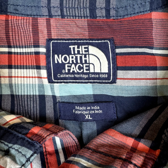 The North Face Shirt Mens XL Red Blue Plaid Lightweight Button Up Short Sleeve - Picture 4 of 8